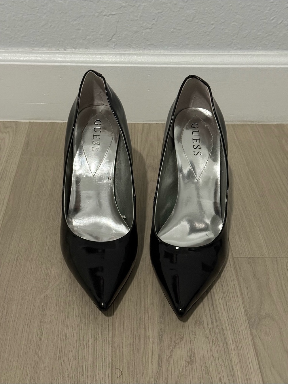 GUESS Black Patent Pointed Toe Heels - Size 9